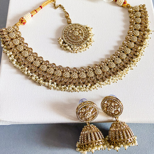 Pakistani jdau necklace- golden