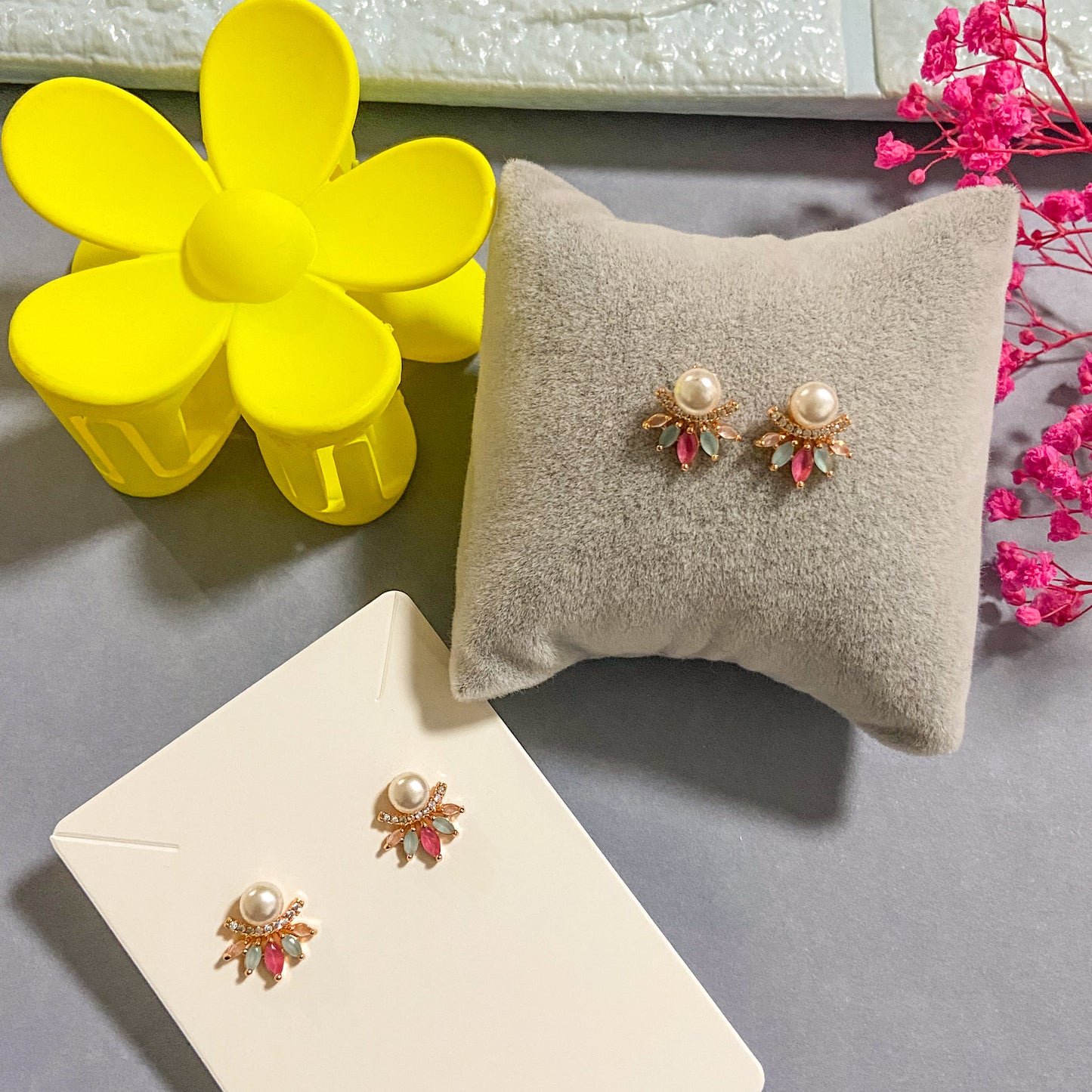 Multi ad studs - earrings