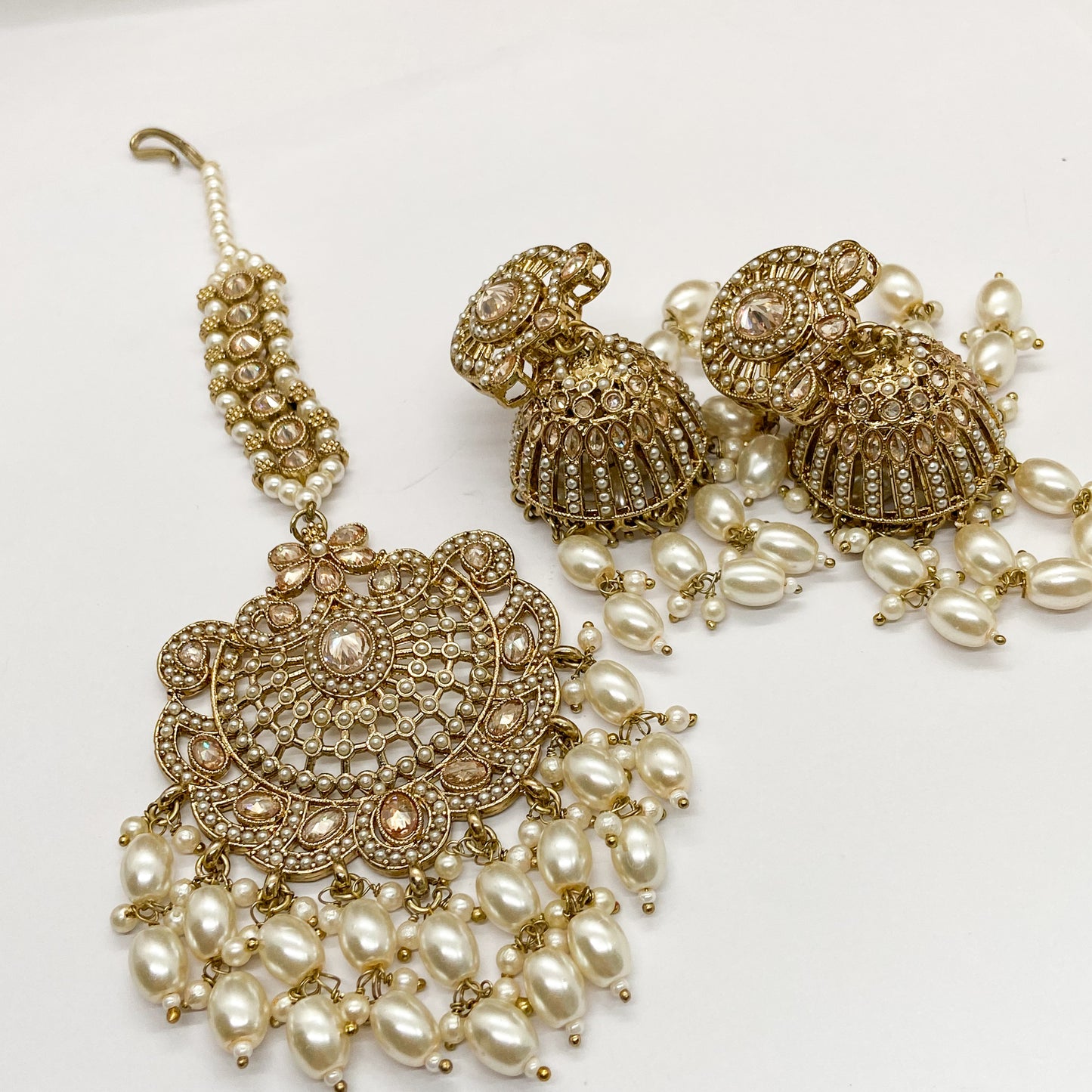 Jdau oversized tikka set — golden earrings