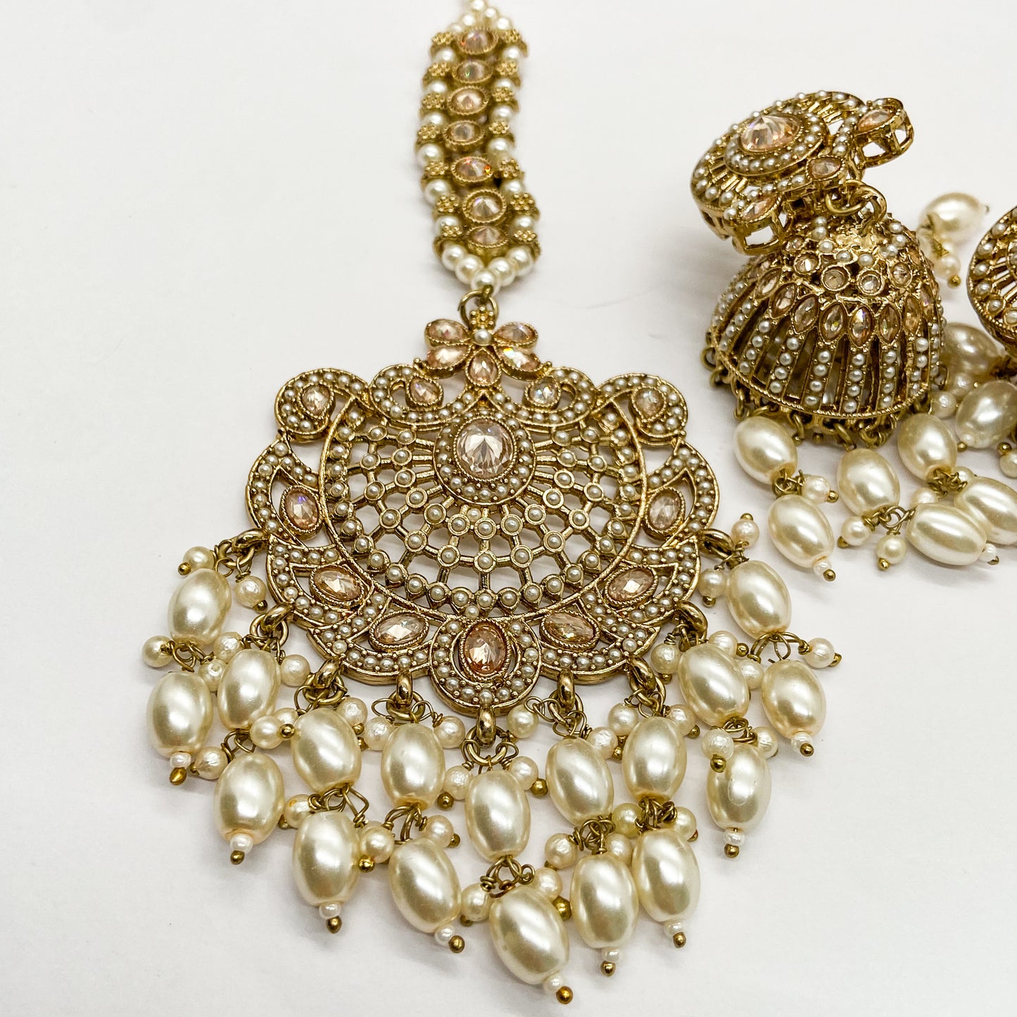 Jdau oversized tikka set — golden earrings