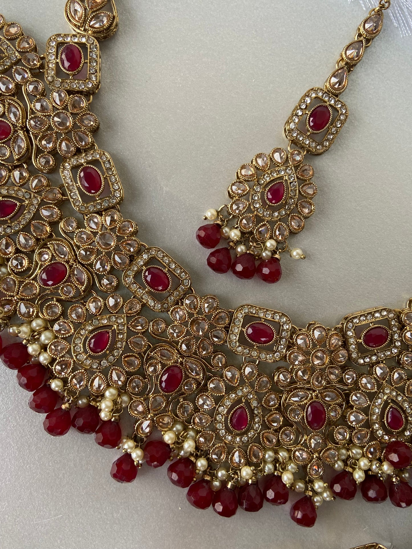 Polki necklace - maroon