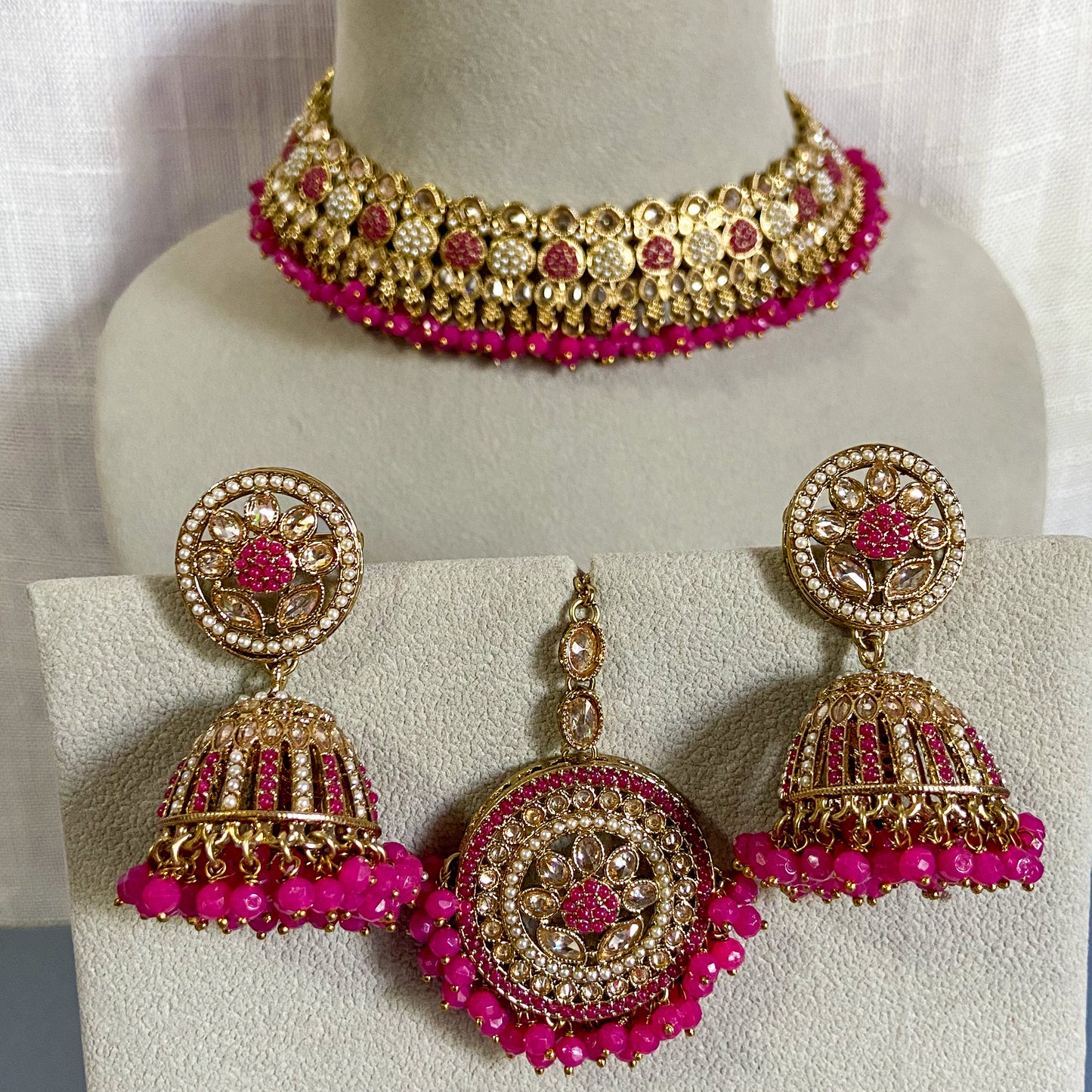 Pakistani jdau necklace- hot pink