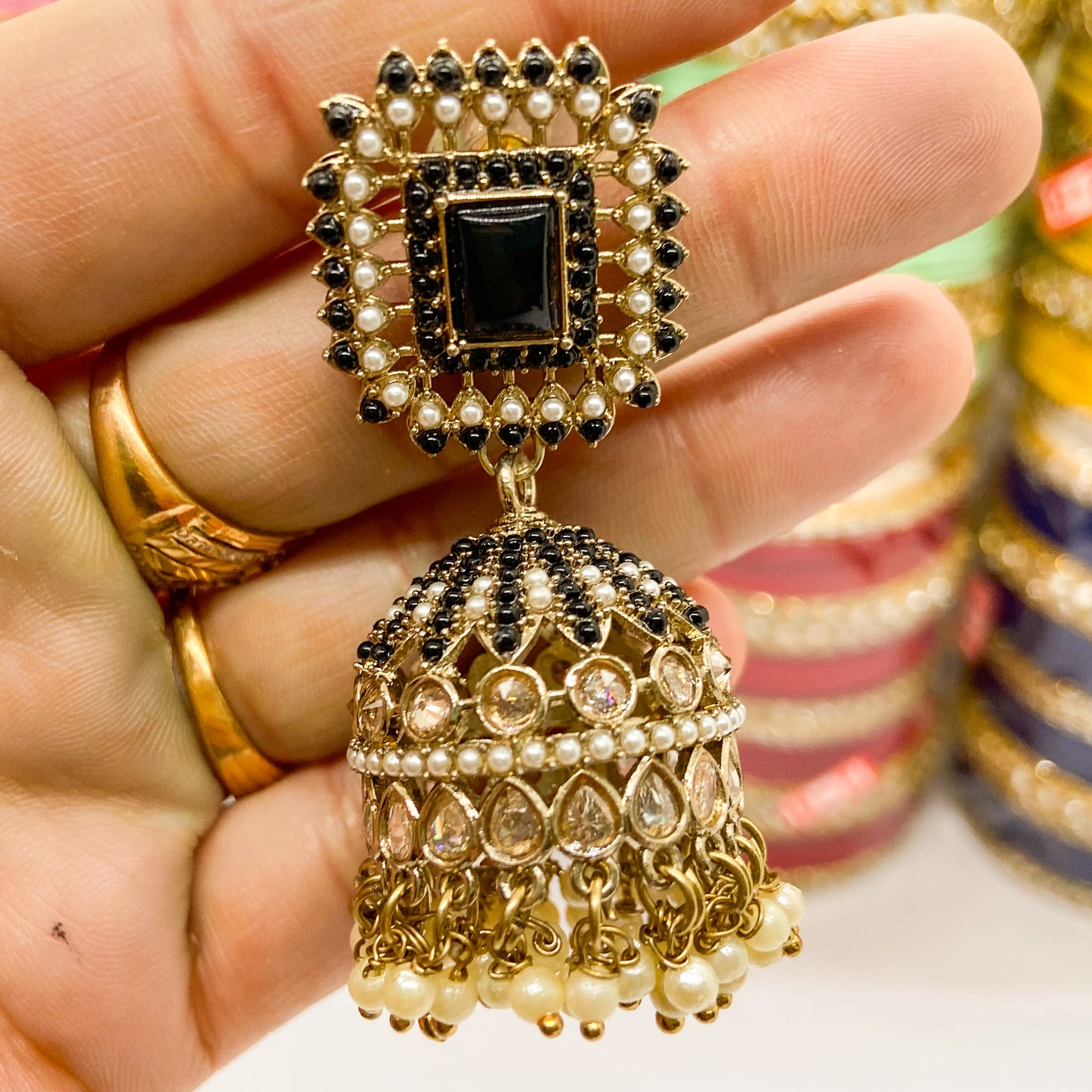 Jdau jhumki earrings- black