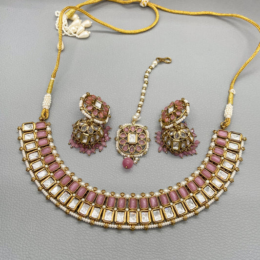 Tyani necklace- baby pink