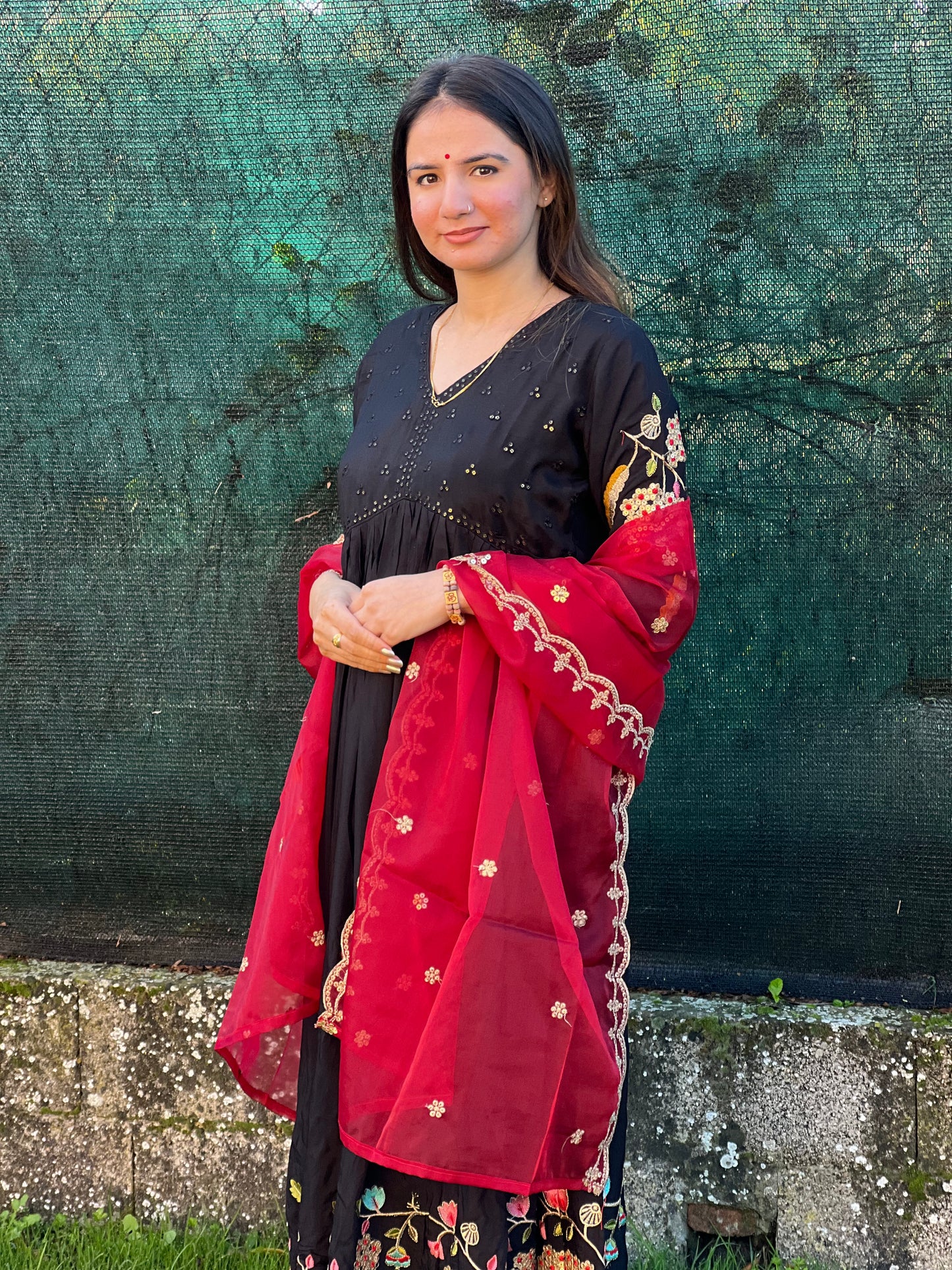 Black anarkali