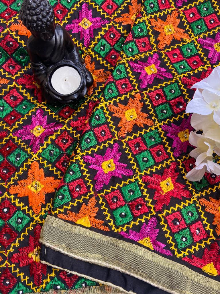 PUNJABI HEAVY PHULKARI - BLACK & MULTI