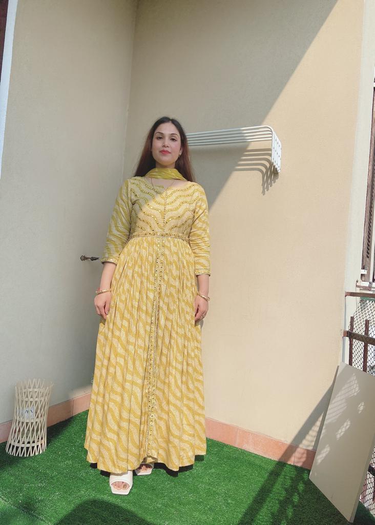 MIRROR GOWN SUIT - YELLOW